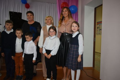 В детской школе искусств состоялась торжественная линейка, посвященная Дню знаний