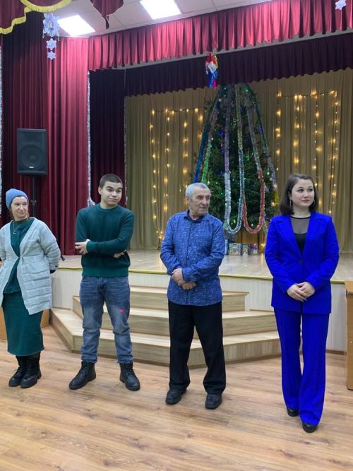 Кошман авылы мәдәният йортында узган Яңа ел тамашасы мизгелләре