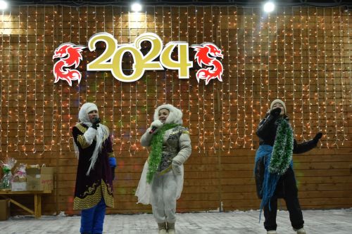 В новогоднюю ночь в Кайбицах разыграли бычка, барана и кролика