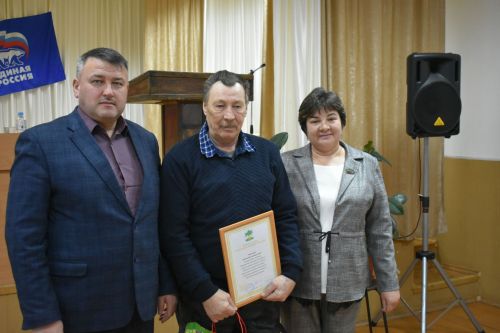 В Малых Мемях прошел сход граждан