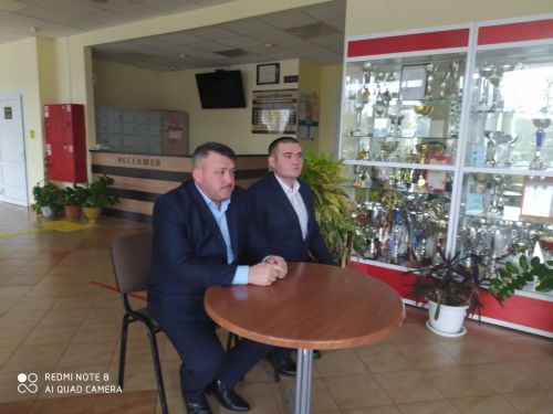 Глава района Альберт Рахматуллин представил коллективу спортшколы нового директора