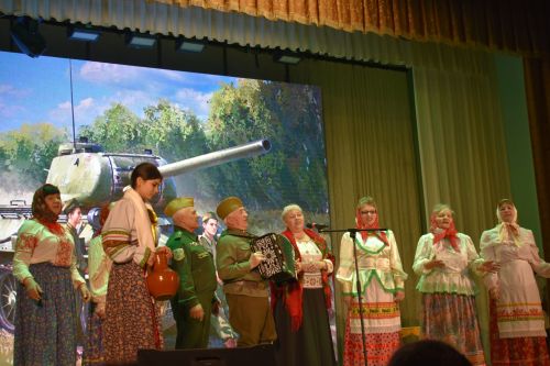 Ватанны саклаучылар көне уңаеннан «Балкыш» фестивалендә катнашучылар зур концерт куйды