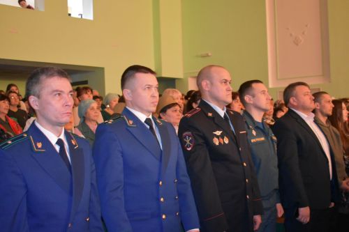 Ватанны саклаучылар көне уңаеннан «Балкыш» фестивалендә катнашучылар зур концерт куйды