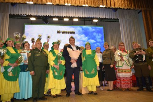 Ватанны саклаучылар көне уңаеннан «Балкыш» фестивалендә катнашучылар зур концерт куйды