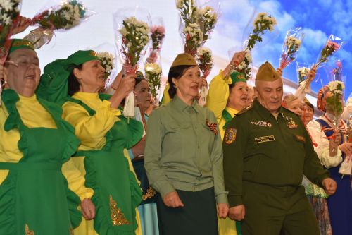 Ватанны саклаучылар көне уңаеннан «Балкыш» фестивалендә катнашучылар зур концерт куйды
