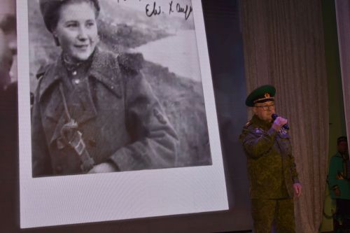 Ватанны саклаучылар көне уңаеннан «Балкыш» фестивалендә катнашучылар зур концерт куйды