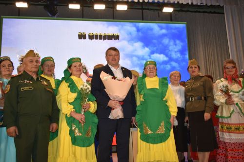 Ватанны саклаучылар көне уңаеннан «Балкыш» фестивалендә катнашучылар зур концерт куйды