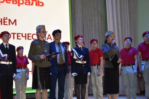 Ватанны саклаучылар көне уңаеннан «Балкыш» фестивалендә катнашучылар зур концерт куйды