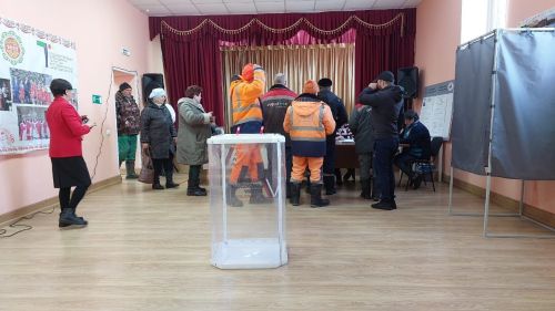 Первым в Арасланове проголосовал Сергей Александров