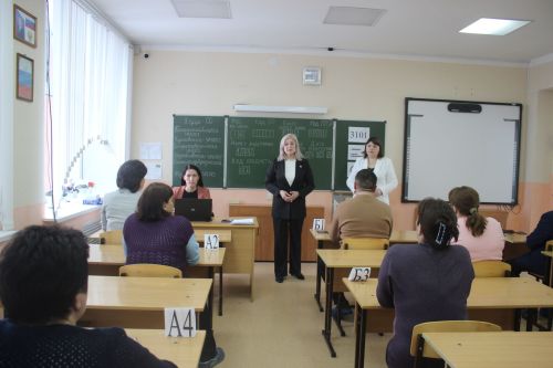 Родители кайбицких выпускников провели день сдачи ЕГЭ
