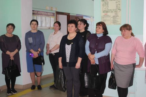 Родители кайбицких выпускников провели день сдачи ЕГЭ