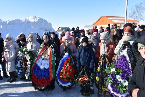Славное имя Владимира Козина из Малых Мемей всегда будет жить в памяти народа