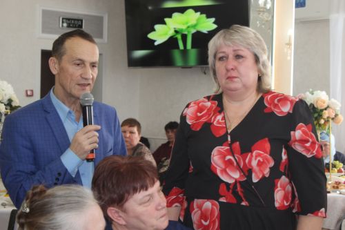 Накануне 8 Марта в Кайбицах встретились с матерями и женами участников спецоперации