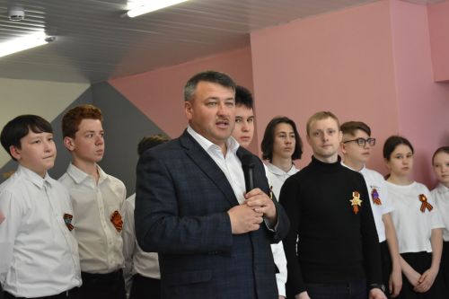 Кайбычның Картлар һәм инвалидлар интернат-йортына кунаклар килде