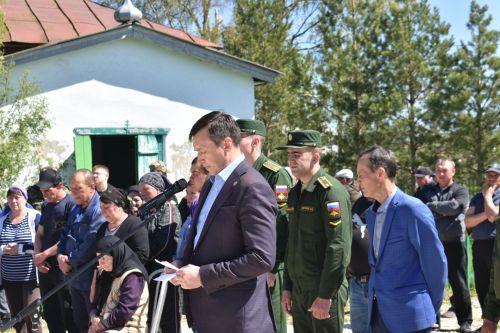 Кайбычта Украинада һәлак булган Федор Молов белән хушлаштылар