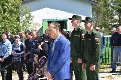 Кайбычта Украинада һәлак булган Федор Молов белән хушлаштылар
