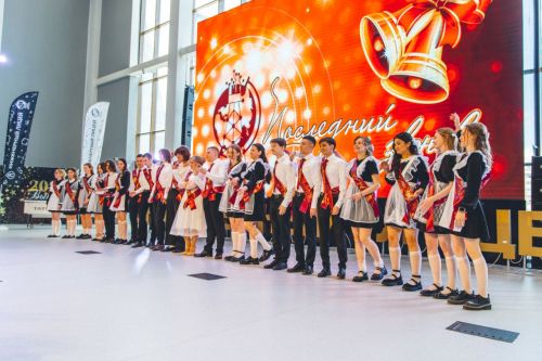 В Альметьевске 13 школьников набрали 100 балов по Единому государственному экзамену