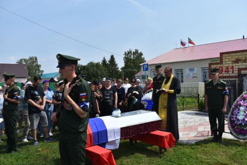 Глава Кайбицкого района: «Светлая память Евгения Маденова навсегда останется в наших сердцах»