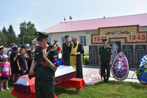 Глава Кайбицкого района: «Светлая память Евгения Маденова навсегда останется в наших сердцах»