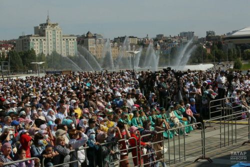 В конце лета жителей Татарстана ждут трехдневные выходные