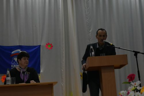 В селе Большое Подберезье сход граждан прошел оживленно