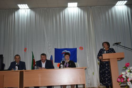 В селе Большое Подберезье сход граждан прошел оживленно