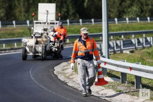 В Татарстане по нацпроекту отремонтировано 122 участка дорог возле соцобъектов