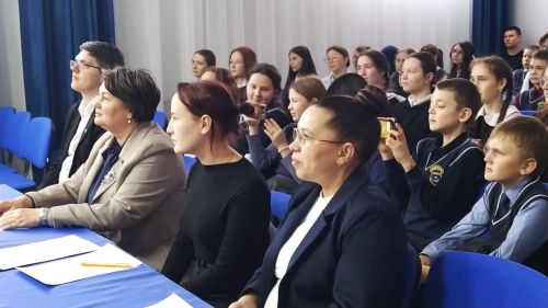 В Федоровской школе состоялся районный этап Татарской лиги КВН «Әйдә, шаяРТ!» и лиги «Республика»