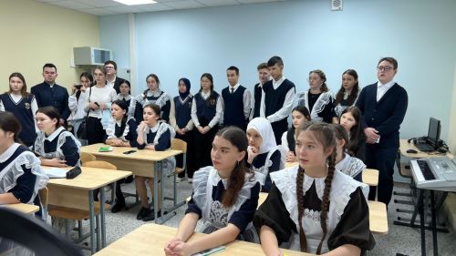 В Старотябердинской школе прошло профориентационное мероприятие для учащихся педагогических классов «Молодое поколение выбирает профессию «Учитель»