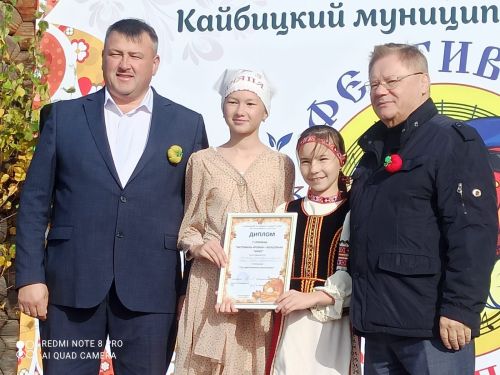 В Большом Подберезье наряду с фестивалем русской песни прошел праздник тыквы