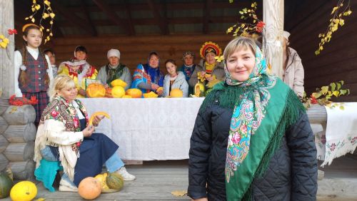В Большом Подберезье наряду с фестивалем русской песни прошел праздник тыквы