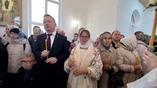 Митрополит Казанский и Татарстанский Кирилл провел богослужение в новом храме в честь святого Пророка Божия Илии в селе Ульянкове