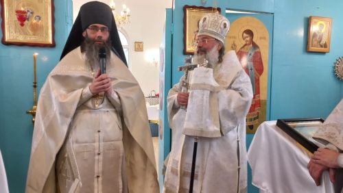Митрополит Казанский и Татарстанский Кирилл провел богослужение в новом храме в честь святого Пророка Божия Илии в селе Ульянкове