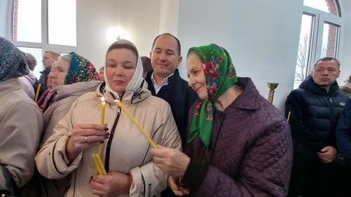 Митрополит Казанский и Татарстанский Кирилл провел богослужение в новом храме в честь святого Пророка Божия Илии в селе Ульянкове