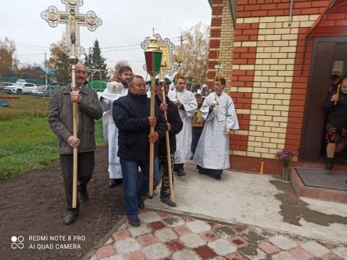 Митрополит Казанский и Татарстанский Кирилл провел богослужение в новом храме в честь святого Пророка Божия Илии в селе Ульянкове