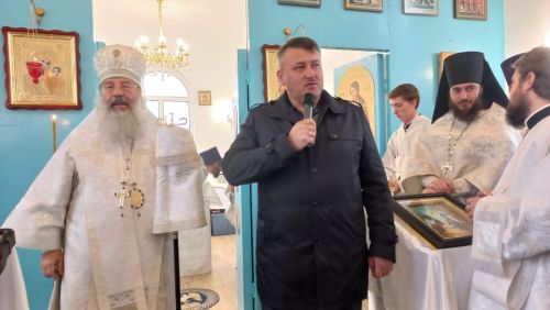 Митрополит Казанский и Татарстанский Кирилл провел богослужение в новом храме в честь святого Пророка Божия Илии в селе Ульянкове