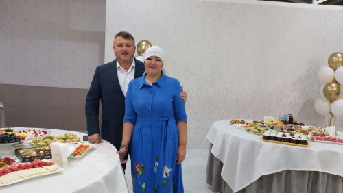 В Больших Кайбицах прошло торжественное открытие банкетного зала «Ләззәт», принадлежащего семье Гисматуллиных