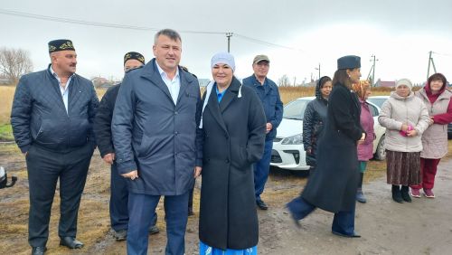 В Больших Кайбицах прошло торжественное открытие банкетного зала «Ләззәт», принадлежащего семье Гисматуллиных