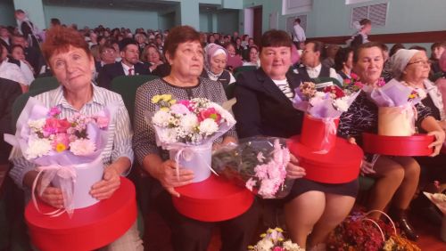 В преддверии Международного Дня учителя в Кайбицах состоялось торжественное мероприятие