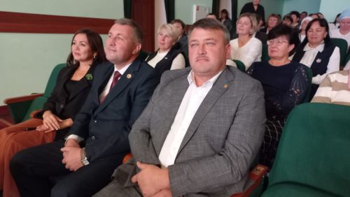 В преддверии Международного Дня учителя в Кайбицах состоялось торжественное мероприятие
