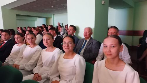 В преддверии Международного Дня учителя в Кайбицах состоялось торжественное мероприятие