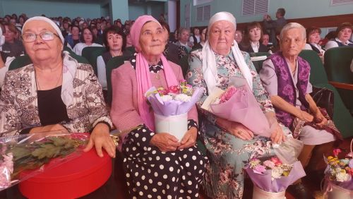 В преддверии Международного Дня учителя в Кайбицах состоялось торжественное мероприятие