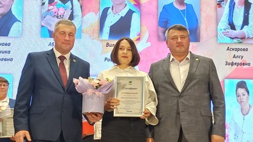В преддверии Международного Дня учителя в Кайбицах состоялось торжественное мероприятие