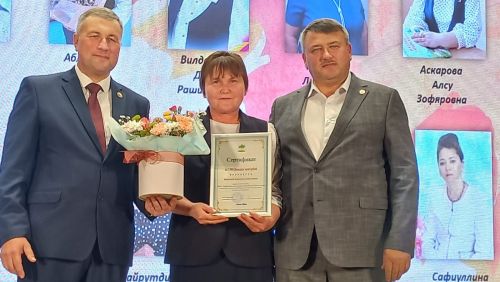 В преддверии Международного Дня учителя в Кайбицах состоялось торжественное мероприятие