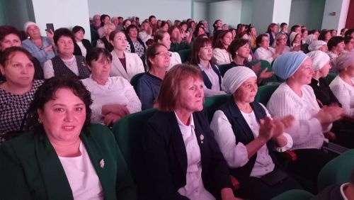 В преддверии Международного Дня учителя в Кайбицах состоялось торжественное мероприятие
