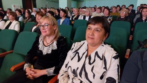 В преддверии Международного Дня учителя в Кайбицах состоялось торжественное мероприятие