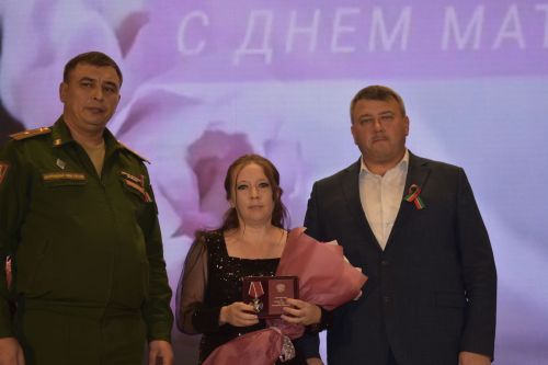 В Кайбицком районе в преддверии Дня матери чествовали матерей и жен героев нашего времени