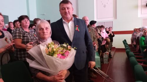 В Кайбицком районе в преддверии Дня матери чествовали матерей и жен героев нашего времени