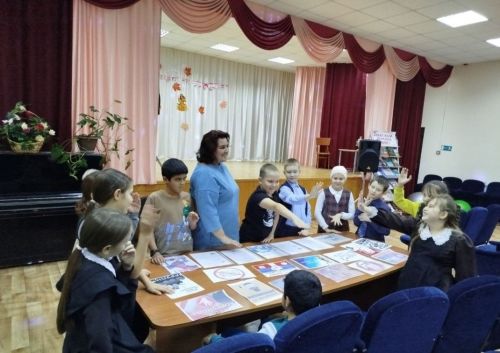 В Кулангинском сельском поселении работники культуры провели беседу для учащихся 2-4 классов на тему «Коррупция — проблема современности»