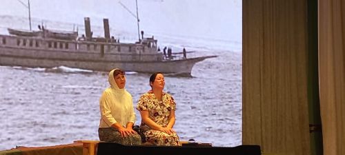 «Ак җилкән» халык театры Кайбыч сәхнәсендә «Тол хатыннар, тол кызлар» драмасын куйды